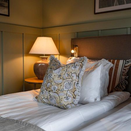 Fagelbrohus Hotel Varmdo Luaran gambar